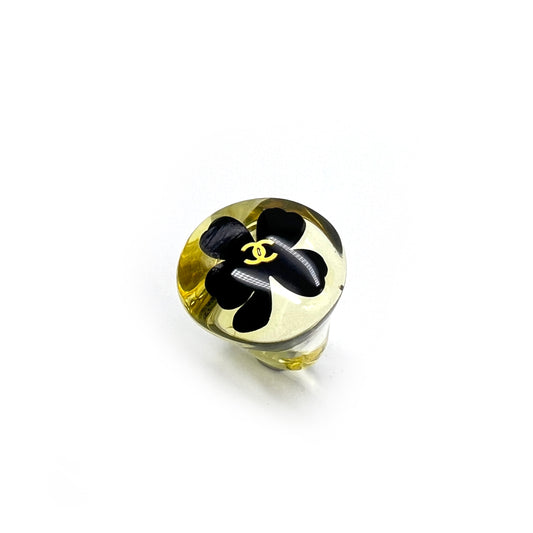 Chanel Vintage CC Logo In Black Flower Ring