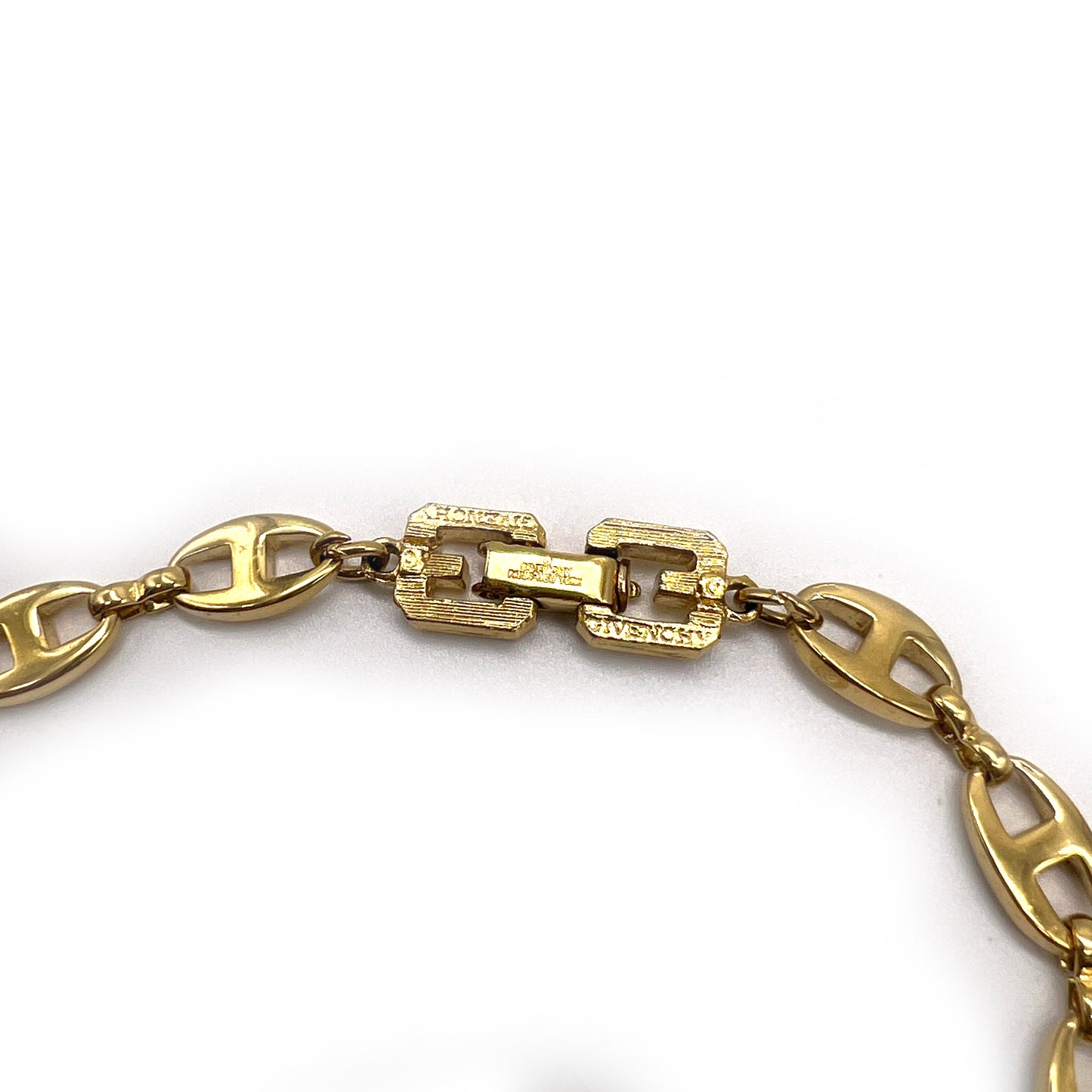 Givenchy Vintage Simple And Classic Golden Necklace