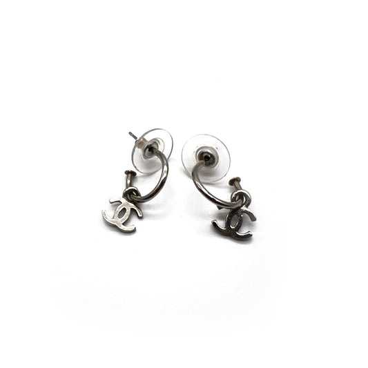 Chanel Vintage CC Logo Silver Earrings