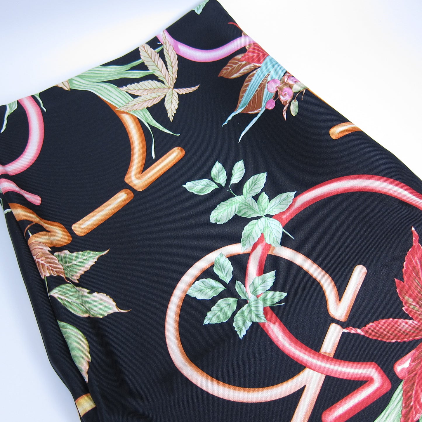 Ferragamo Vintage Leaves Motif Black and Brown Silk Scarf