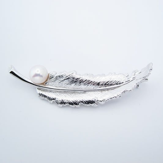 Tasaki Vintage Feather Motif with Pearl Silver Brooch