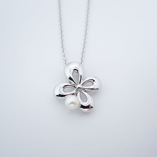 Tasaki Vintage Flower Motif with Pearl Silver Necklace