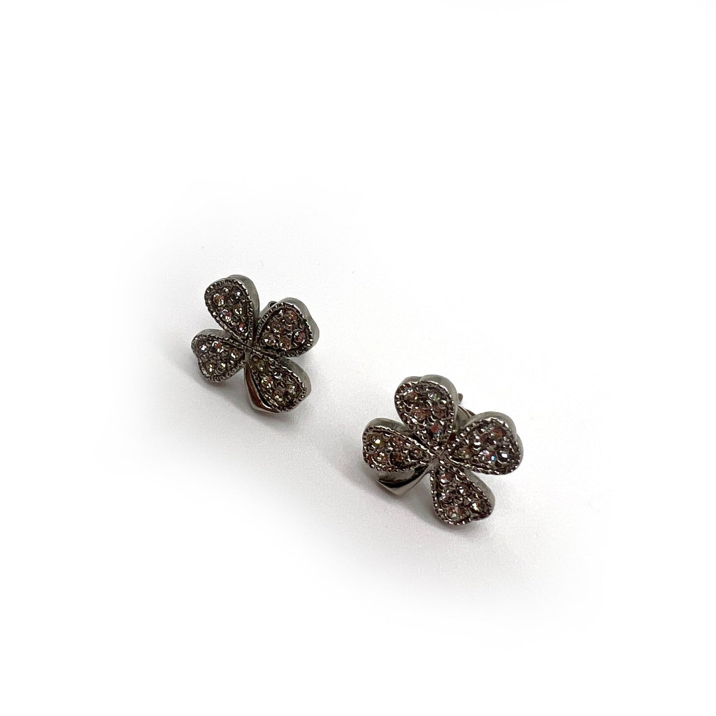 Chanel Vintage Clover With Rhinestone Silver Earing