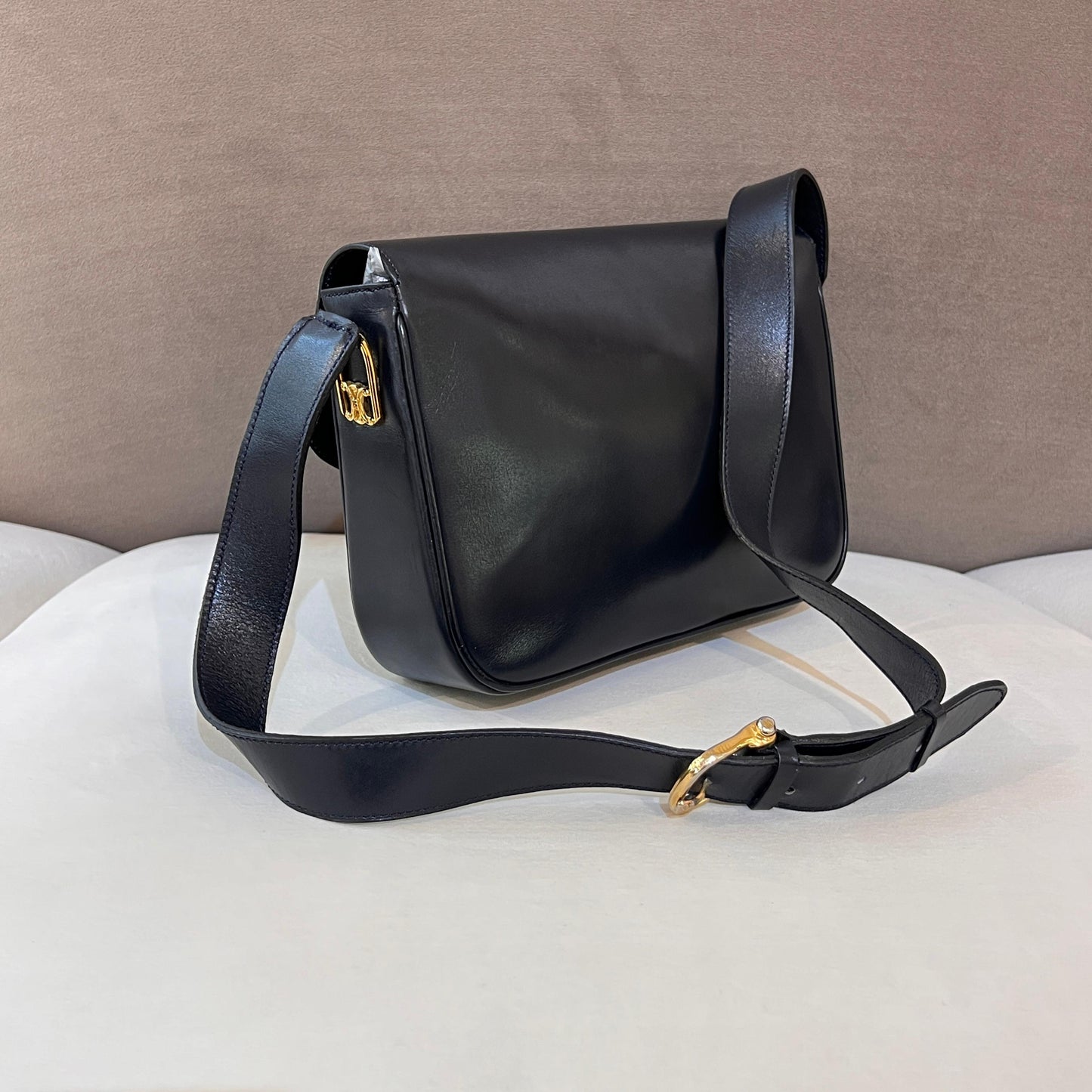 Celine Vintage Navy Leather Gold Push-Lock Shoulder Bag With Pouch