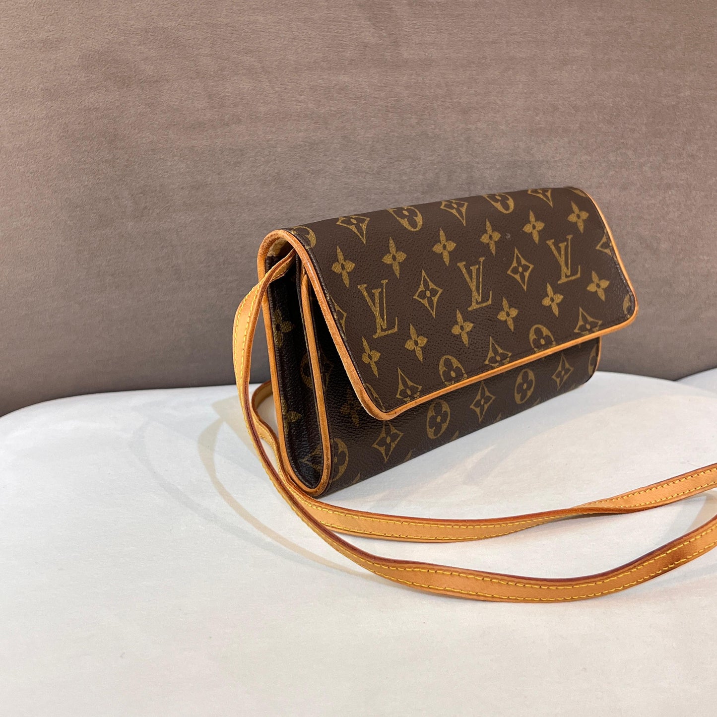 Louis Vuitton Vintage Monogram Twin Gm Pochette Shoulder Bag