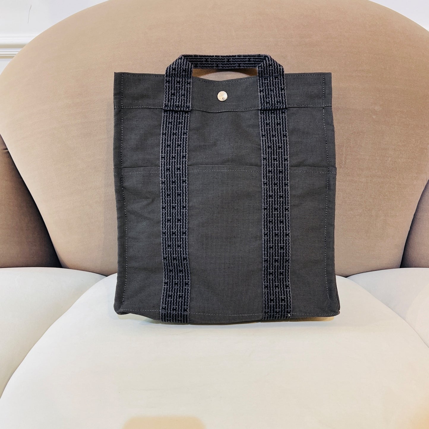 Hermès Vintage Airline Add Mm Gray Canvas Backpack
