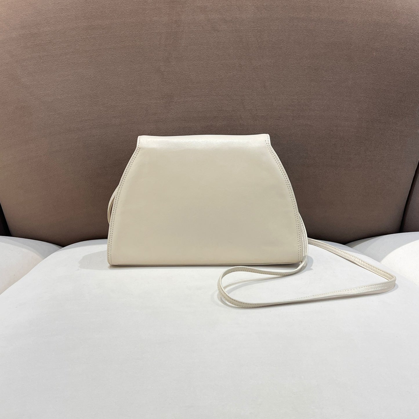 Bally Vintage Cream Leather Minimal Flap Shoulder Bag