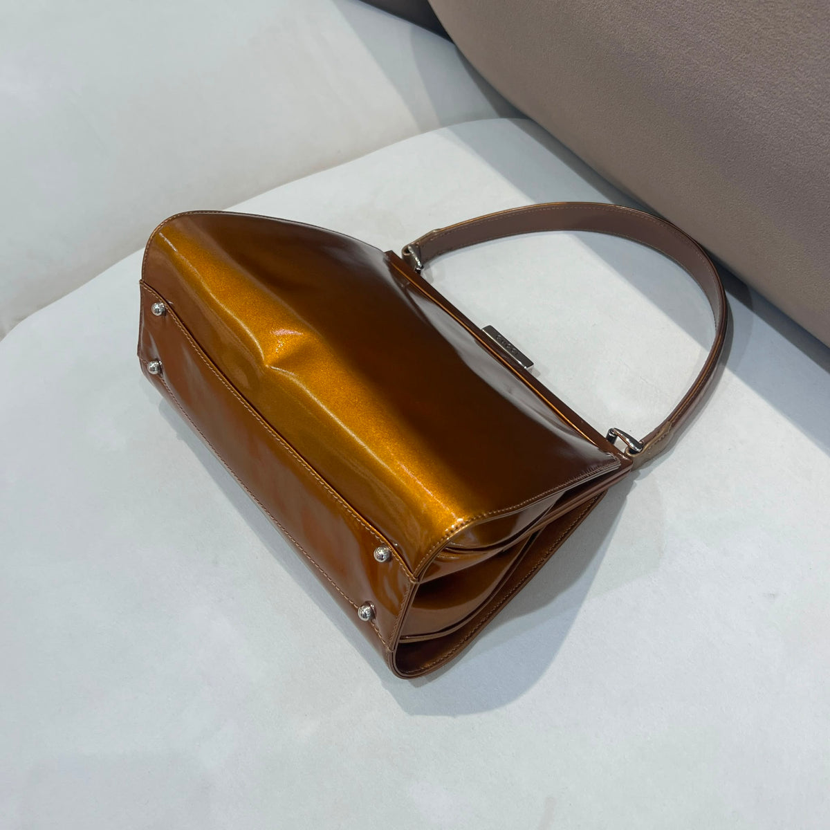 Gucci Vintage Cognac Leather Kiss-Lock Frame Handbag