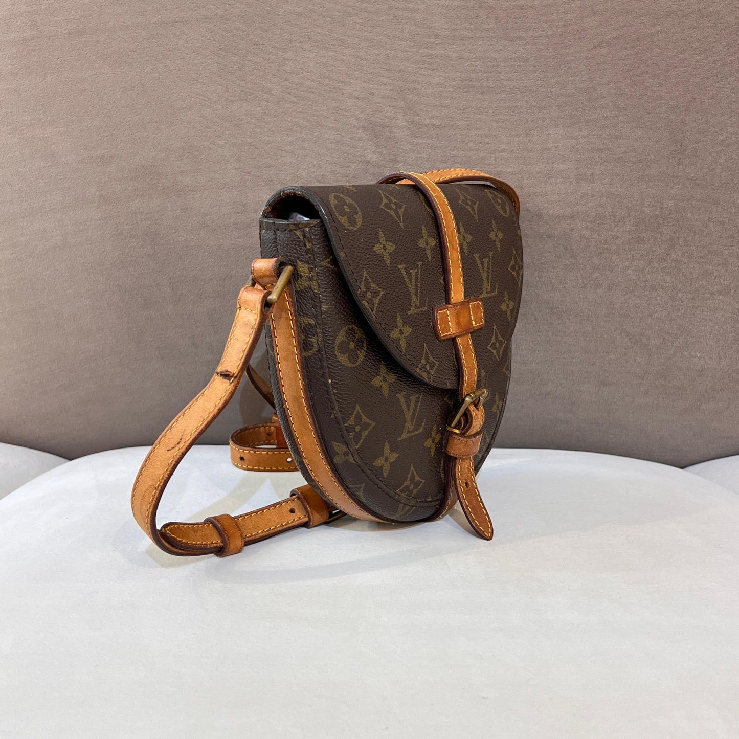 Louis Vuitton Vintage Monogram Shanti Pm Saddle Shoulder Bag