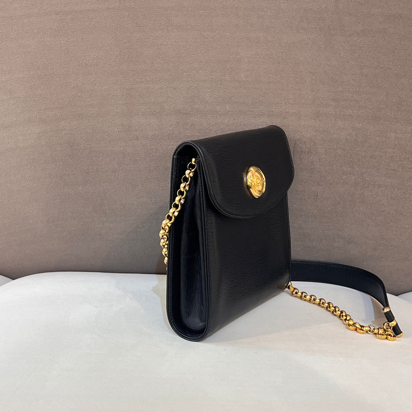 Chloé Vintage Black Leather Chain Shoulder Bag