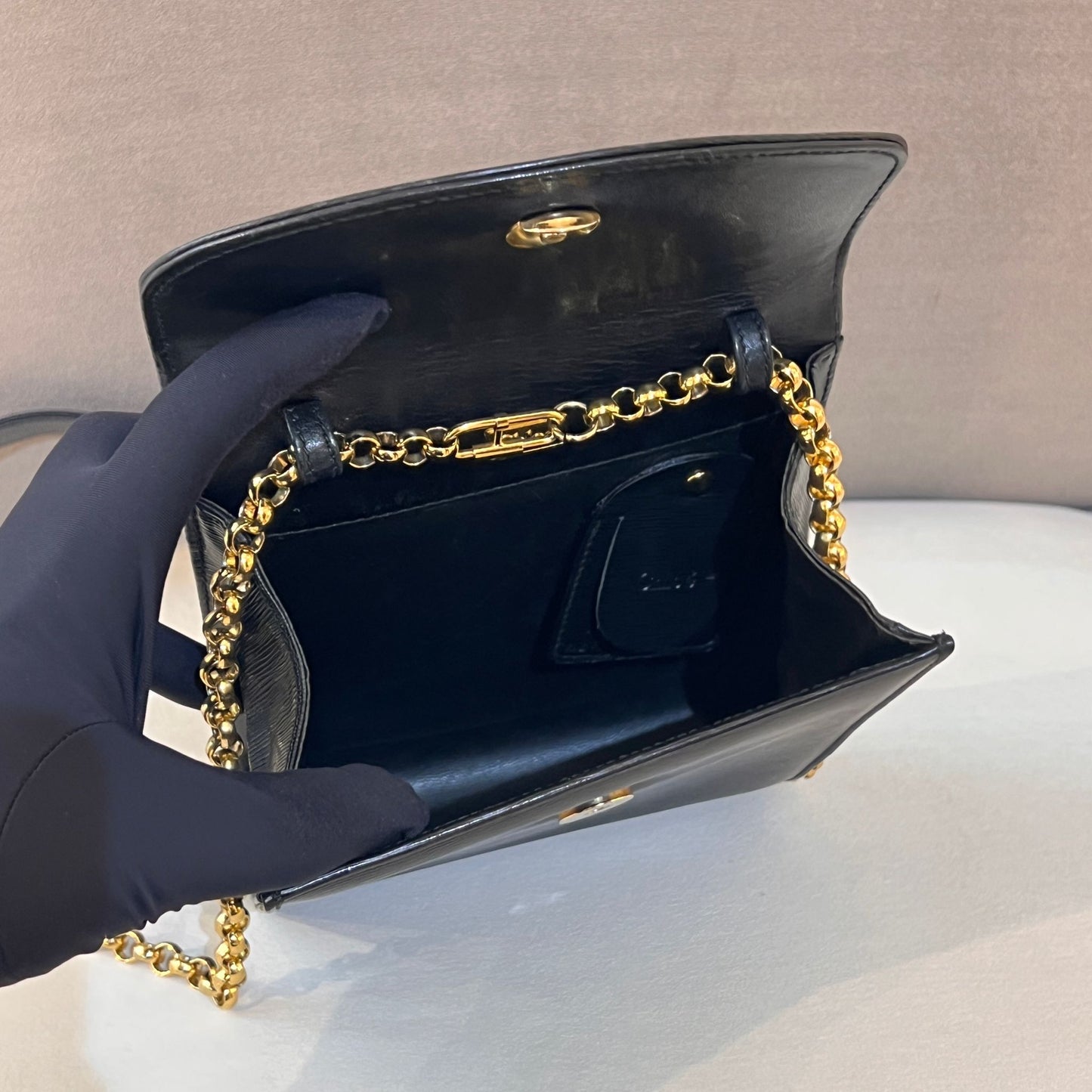 Chloé Vintage Black Leather Chain Shoulder Bag