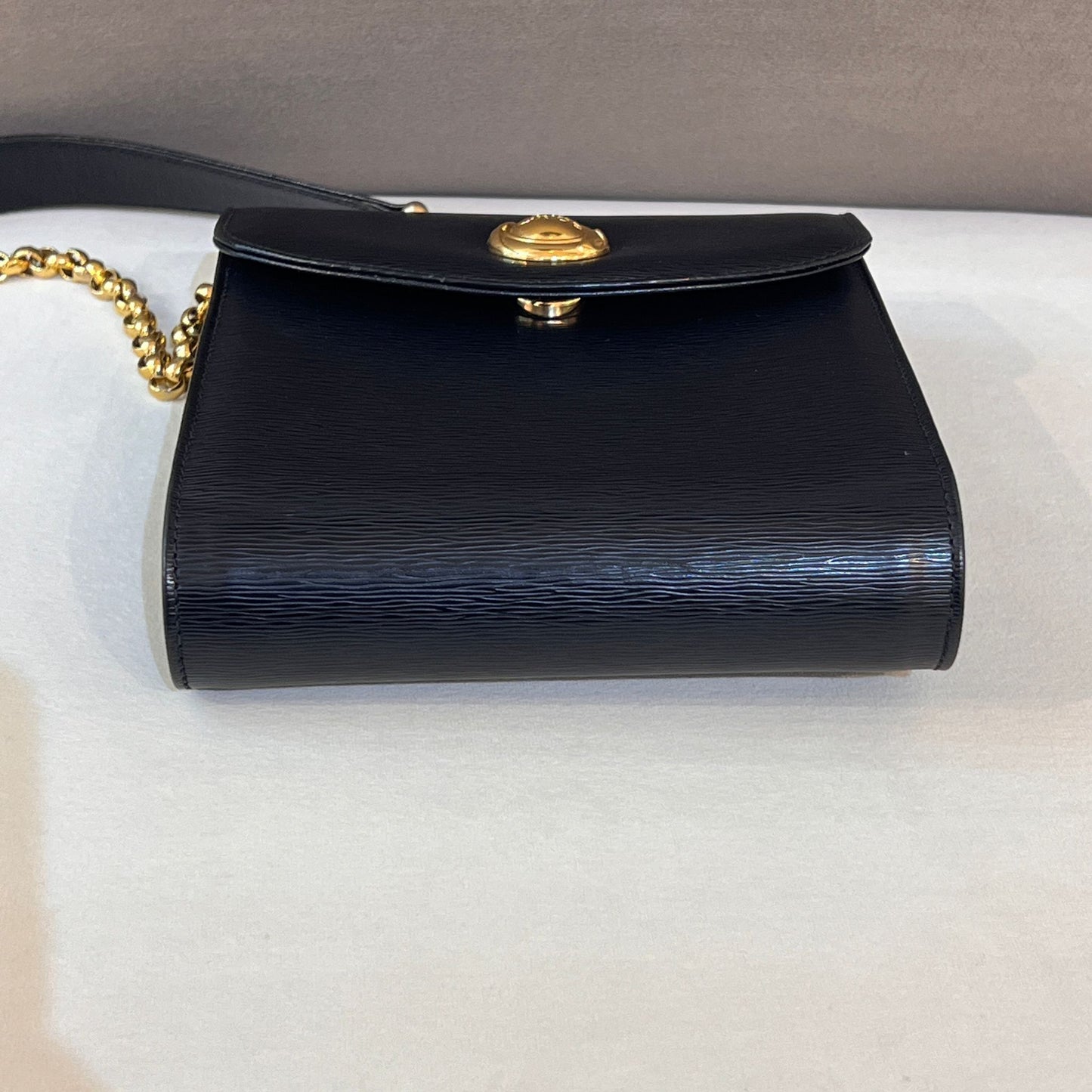 Chloé Vintage Black Leather Chain Shoulder Bag