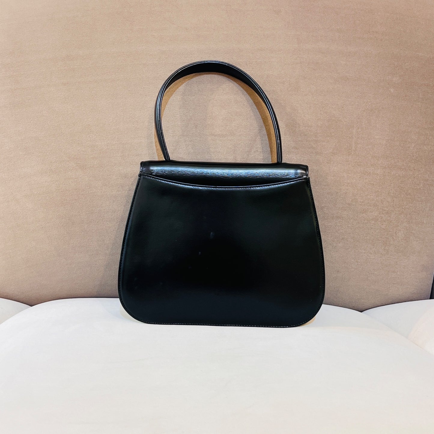 Givenchy Vintage Leather 2-Way Turn Lock Black Handbag