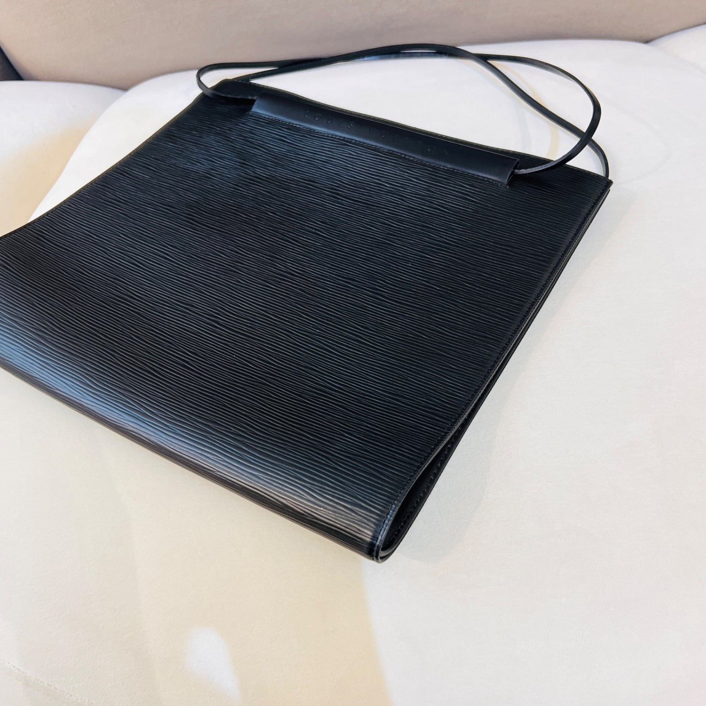 Louis Vuitton Vintage Saint Tropez Noir Epi Leather Semi-Shoulder Bag