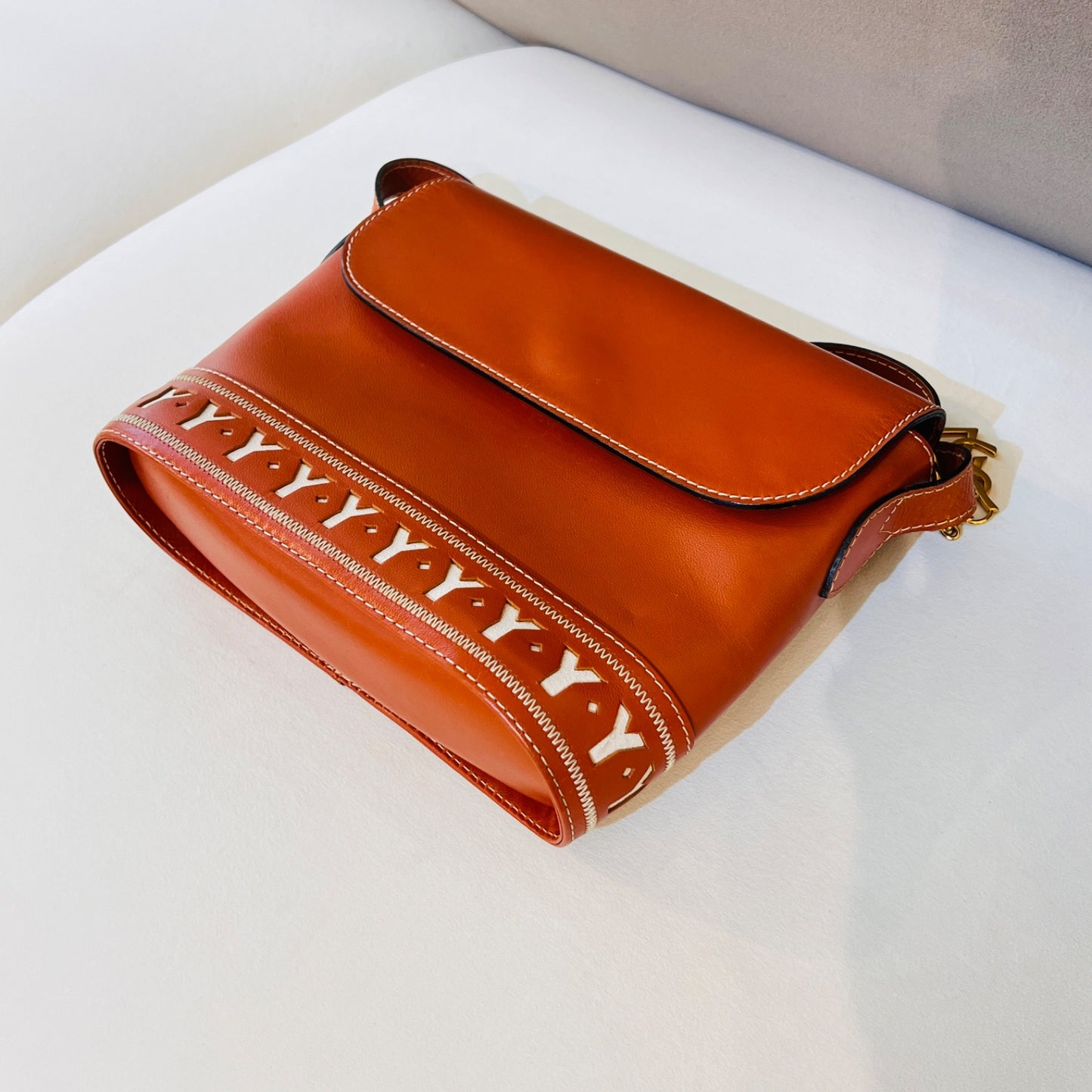 Yves Saint Laurent Vintage Cassandra Y-Line Tan Leather Shoulder Bag