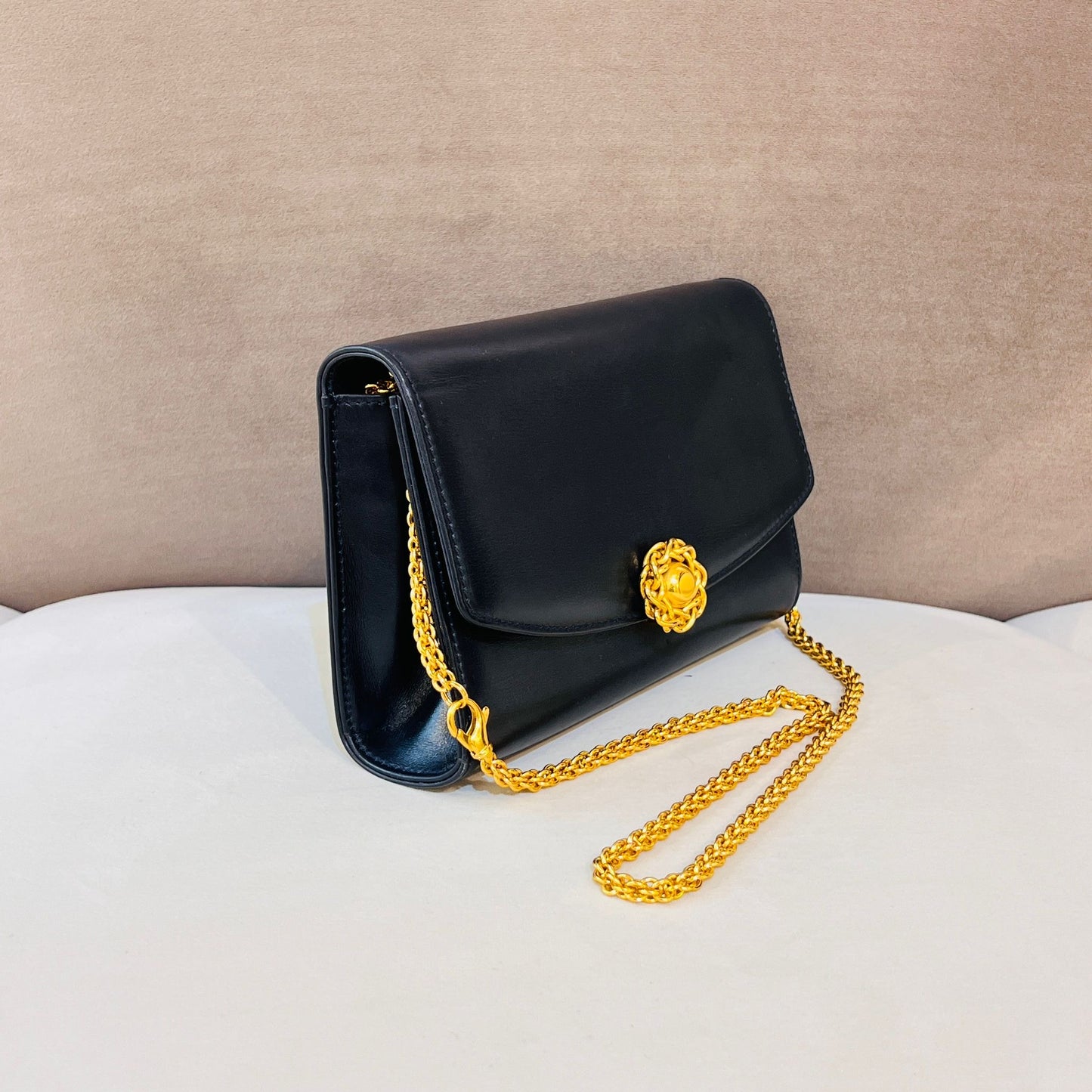 Bally Vintage 3-Ways Golden Medallion Black Leather Chain Shoulder Bag