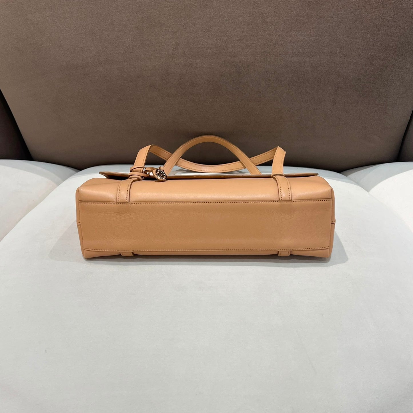 Cartier Vintage Beige Cabochon Leather Flap Handbag