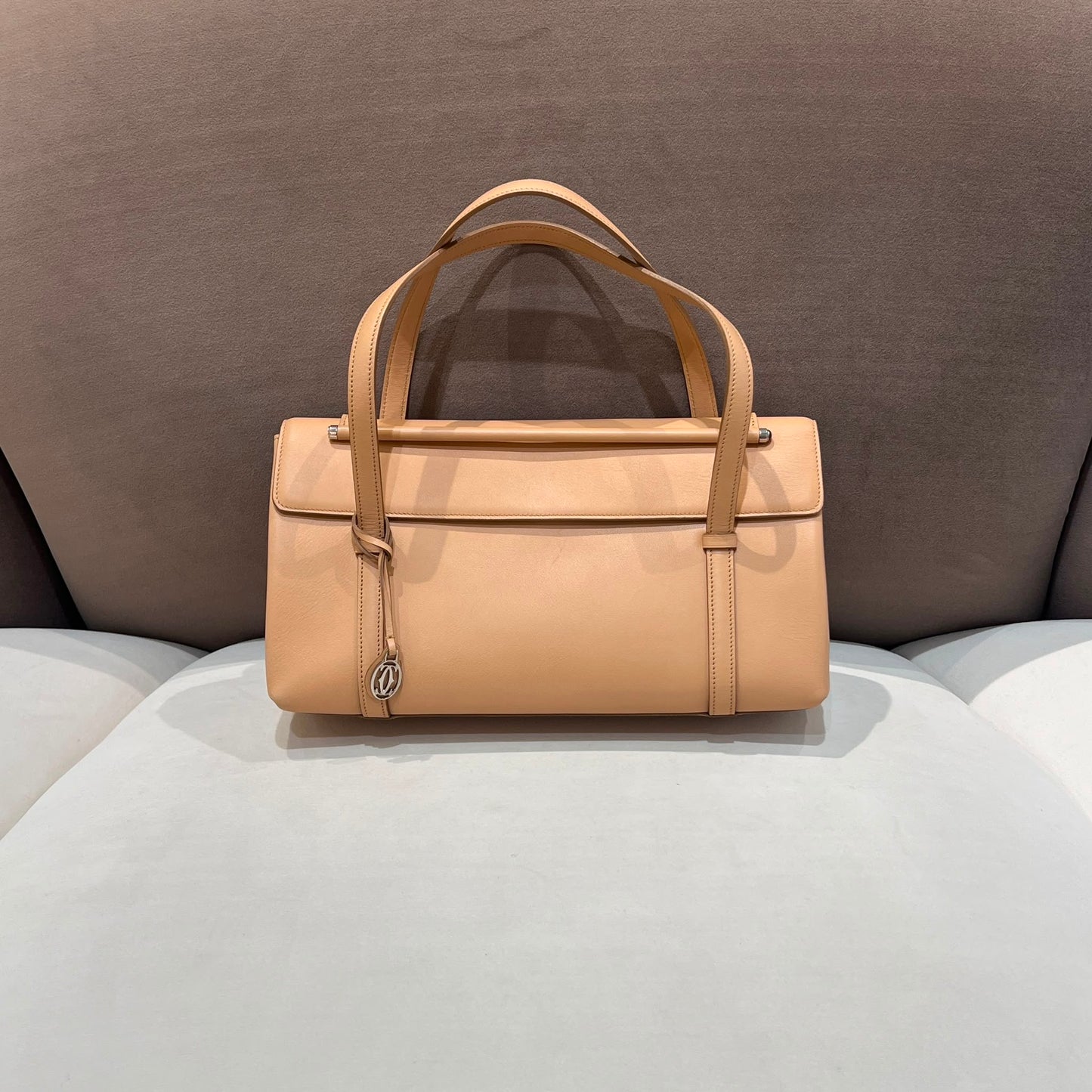 Cartier Vintage Beige Cabochon Leather Flap Handbag