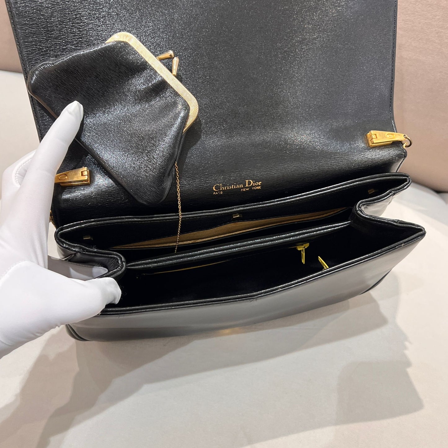 Christian Dior 復古黑色皮革 CD 標誌鏈條單肩包