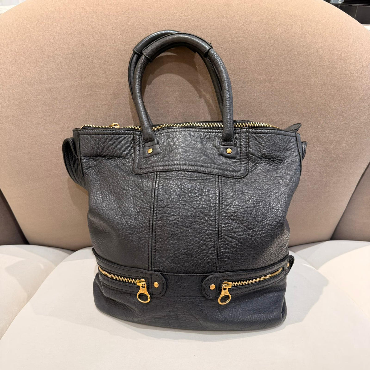Chloé Vintage Black Pebbled Leather 2-Way Shoulder Bag – detail view 11