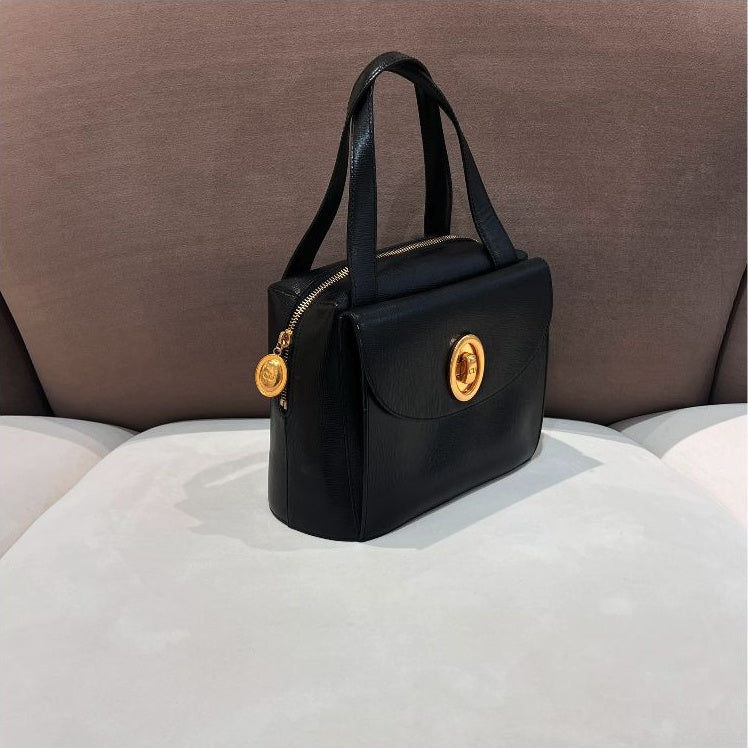 Christian Dior Vintage black leather oval turn-lock handbag – additional view 02