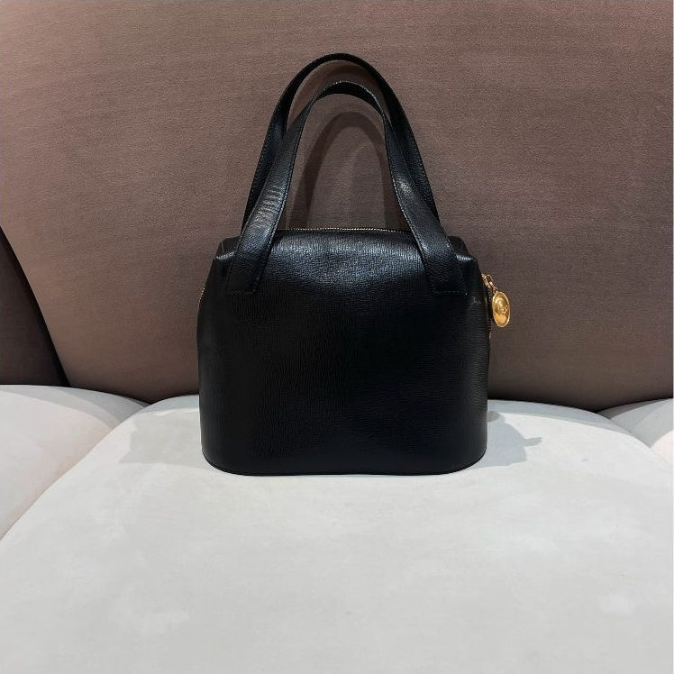 Christian Dior Vintage black leather oval turn-lock handbag – additional view 03