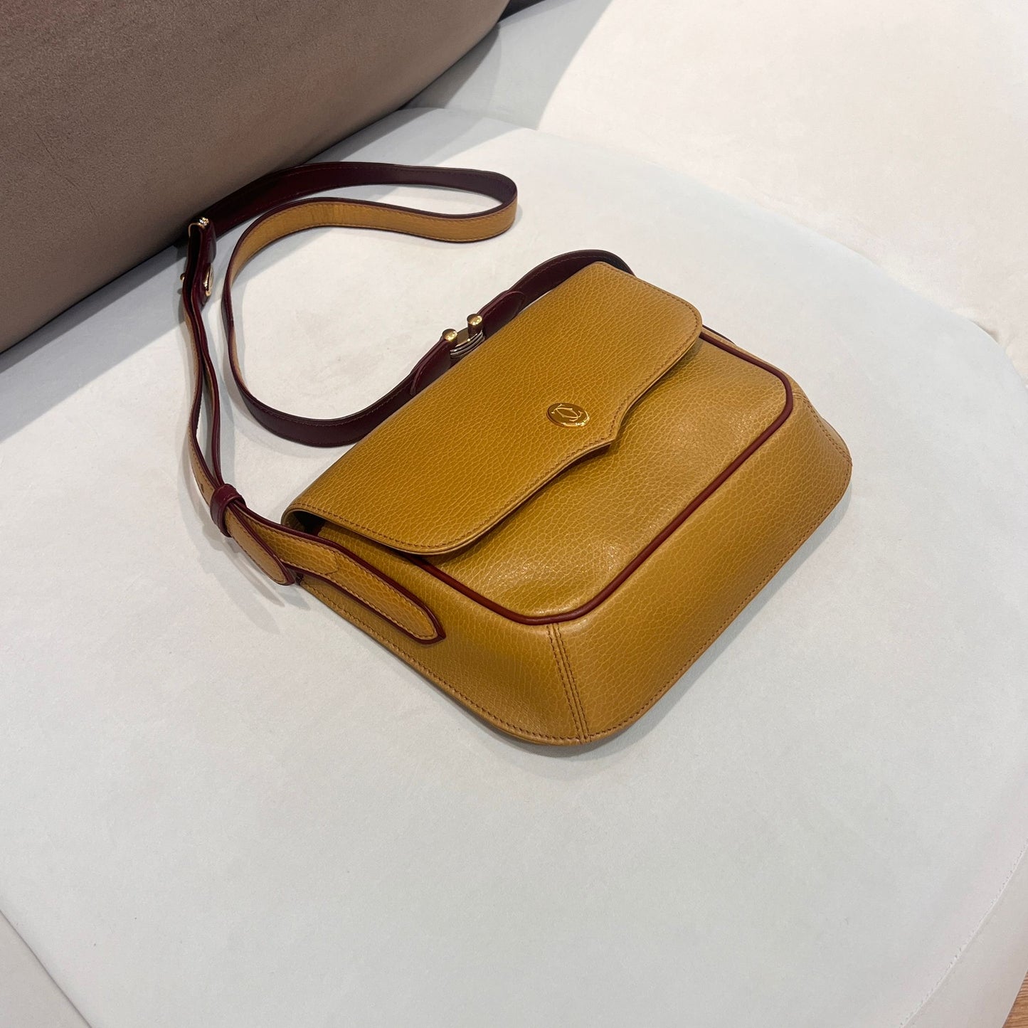 Cartier Vintage Must Line Beige Leather Shoulder Bag