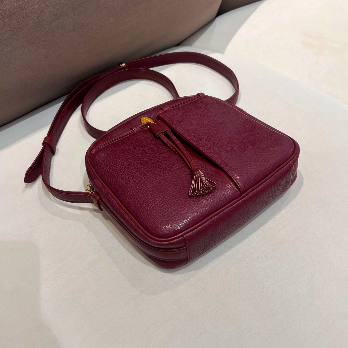 Cartier Vintage Bordeaux Leather Tassel Shoulder Bag With Pouch