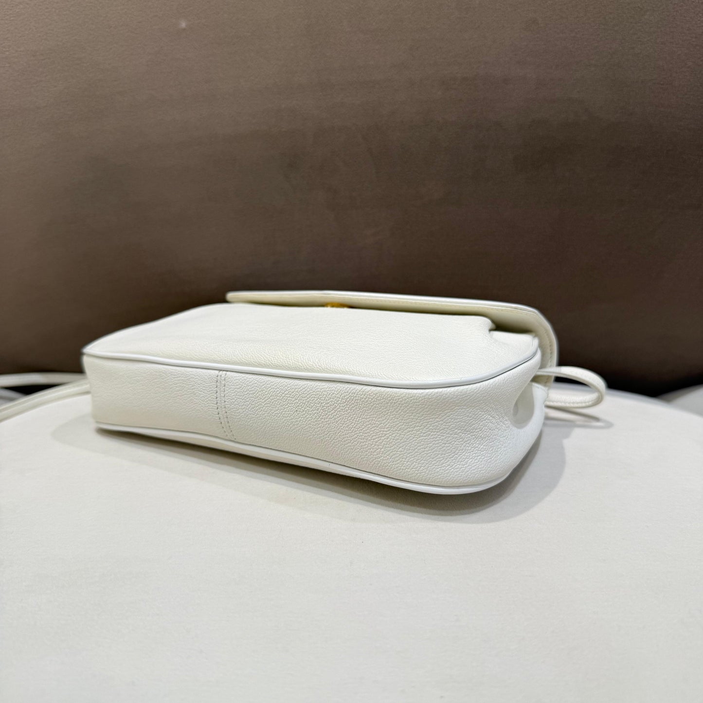 Givenchy Vintage White Leather 4G Logo Shoulder Bag