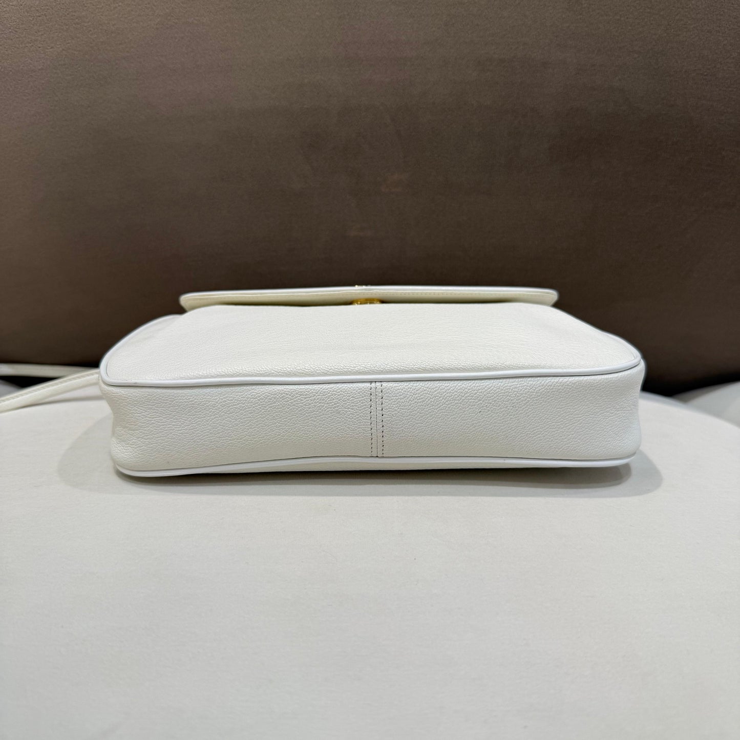 Givenchy Vintage White Leather 4G Logo Shoulder Bag