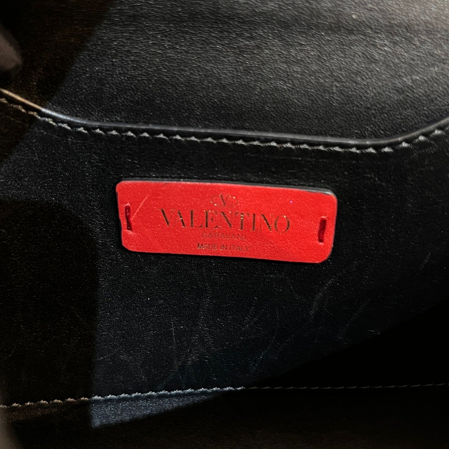 Valentino Garavani Vintage V-Logo Smooth Leather Chain Shoulder Bag