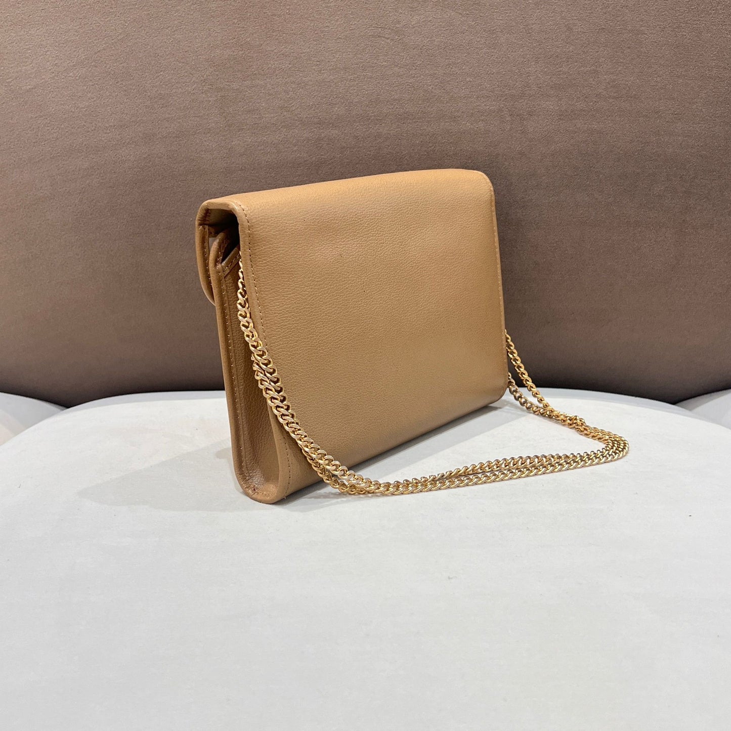 Christian Dior Vintage Beige Grained Leather Chain Shoulder Bag With Envelope Flap