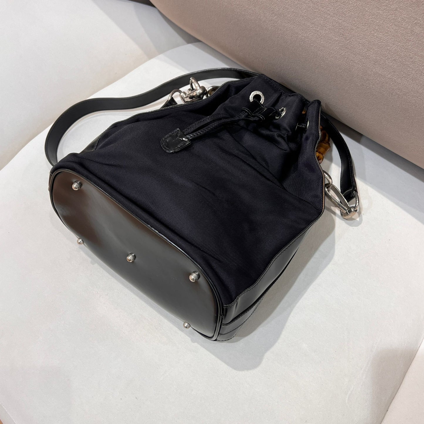 Gucci 復古竹柄兩用水桶包