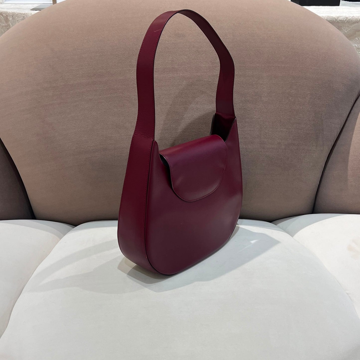 Cartier Vintage Must De Cartier Wine Red Leather Hobo Shoulder Bag