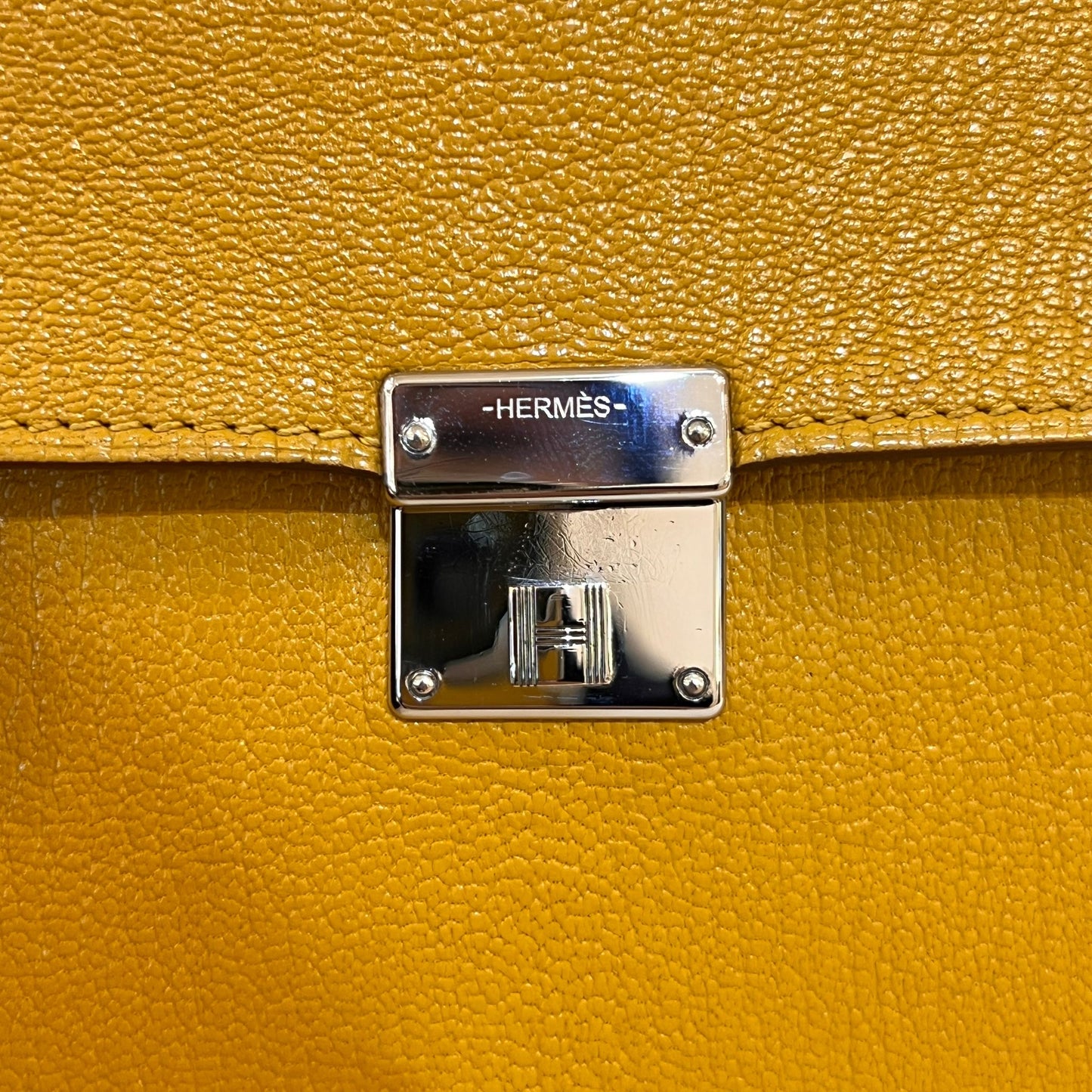 Hermès Click 16 Sun Yellow Leather Shoulder Bag