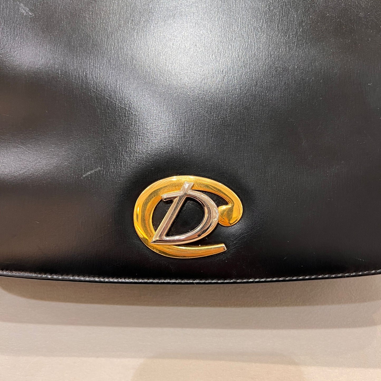 Christian Dior 復古黑色皮革 CD 標誌鏈條單肩包