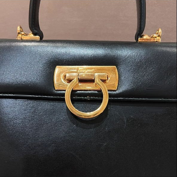 Ferragamo Vintage black Gancini two-way top handle bag – additional view 04