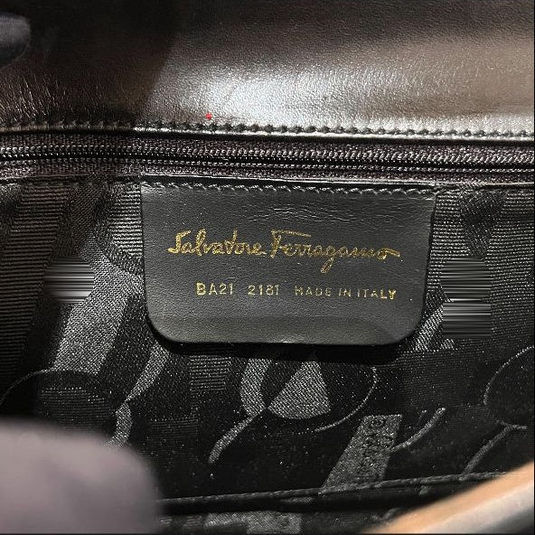 Ferragamo Vintage black Gancini two-way top handle bag – additional view 09
