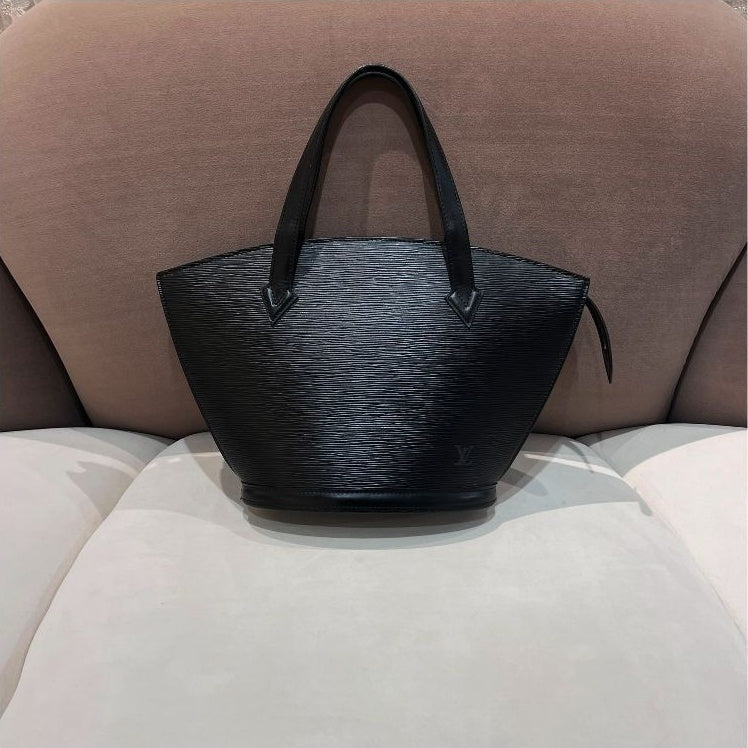 Louis Vuitton Vintage Epi Saint Jacques M52272 handbag in Noir – front view