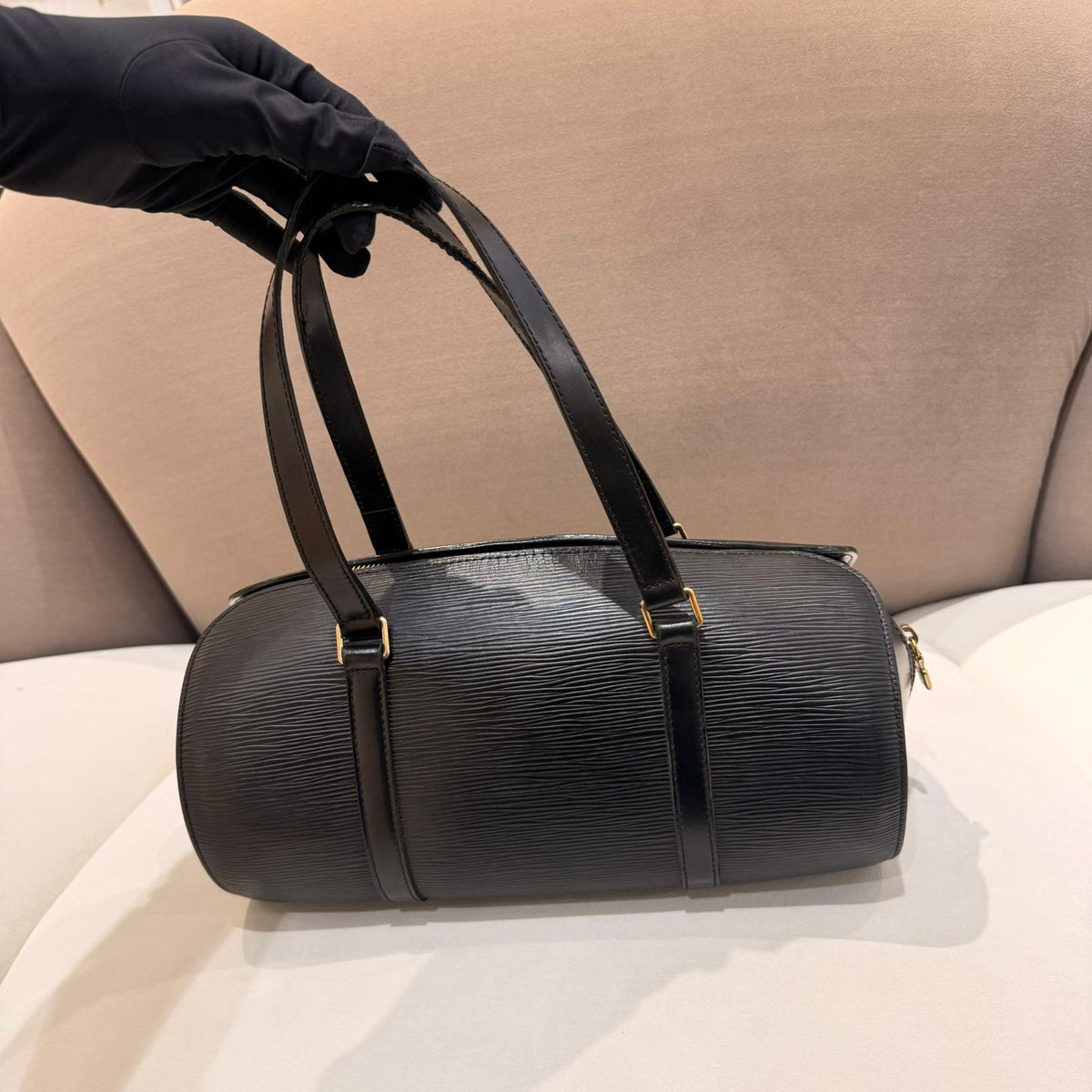 Louis Vuitton Vintage Epi Soufflot M52222 – Noir – detail view 9
